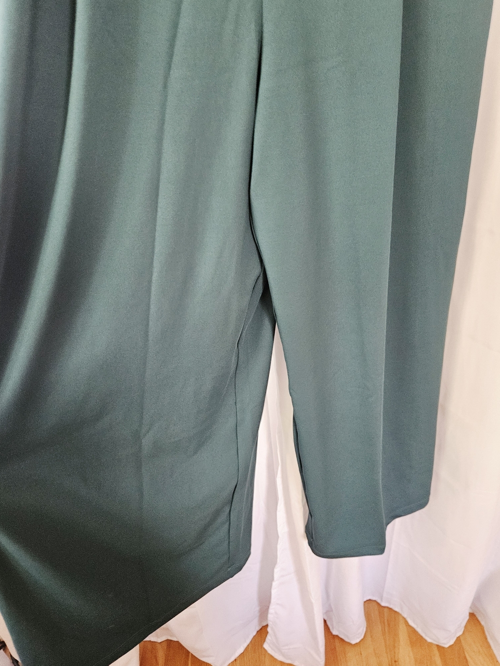 Women’s Halara Emerald Green Sleeveless Jumpsuit Size XL - Picture 5 of 8